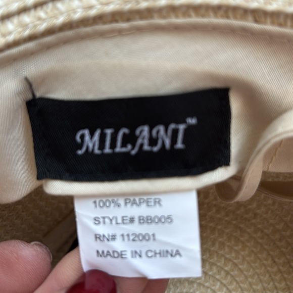 Milani Heather UPF 50+ Floppy Sun Hat,4.5”wide brim,chin strap,adjustable band - Picture 7 of 11